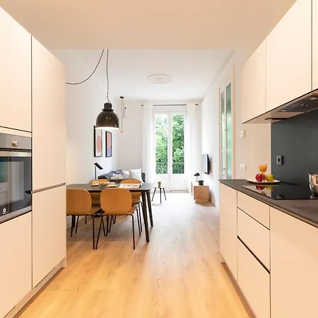 Ab Centric Universitat Apartamento *